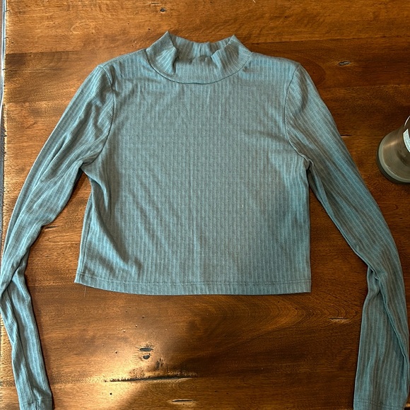 Crop long sleeve casual teal lightweight altered state - Picture 1 of 3